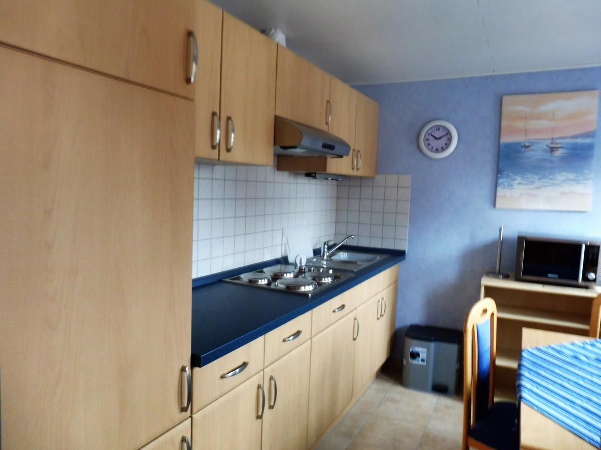 Haus Conny Apartment Busum Bagian luar foto